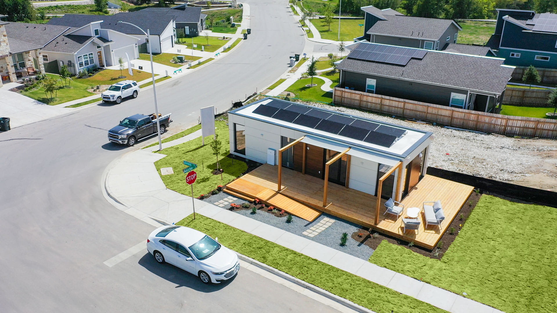 Aster Domo 1 Bedroom exterior — view 3